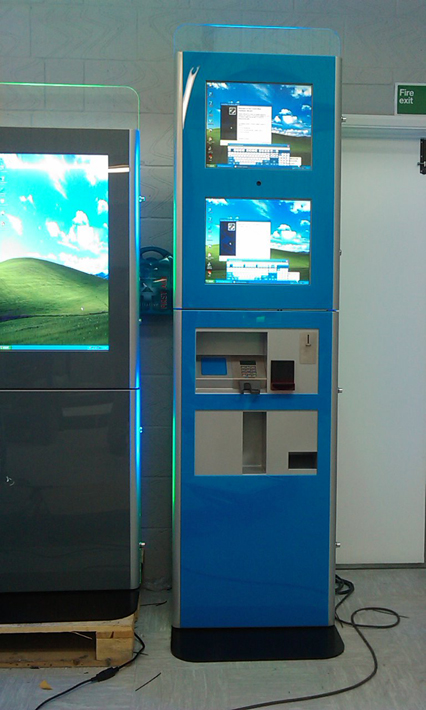 This 2 metre tall kiosk, comes with lower interactive 19'' display and a second, higher passive 19'' display for advertising purposes. At the rear of the unit a large passive of interactive third screen could replace the static advertisment area.